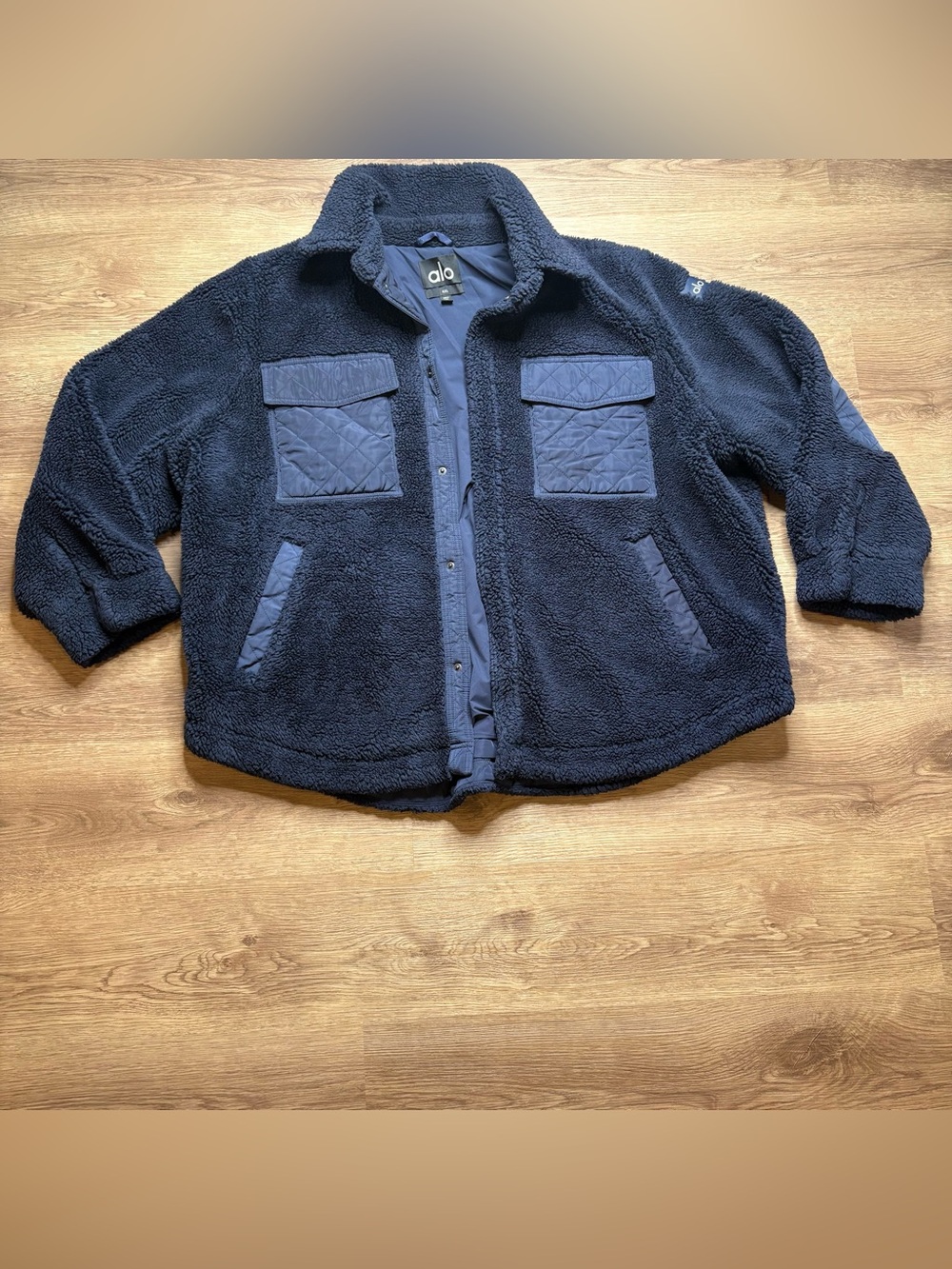 Alo Yoga Sherpa Edge Shacket
